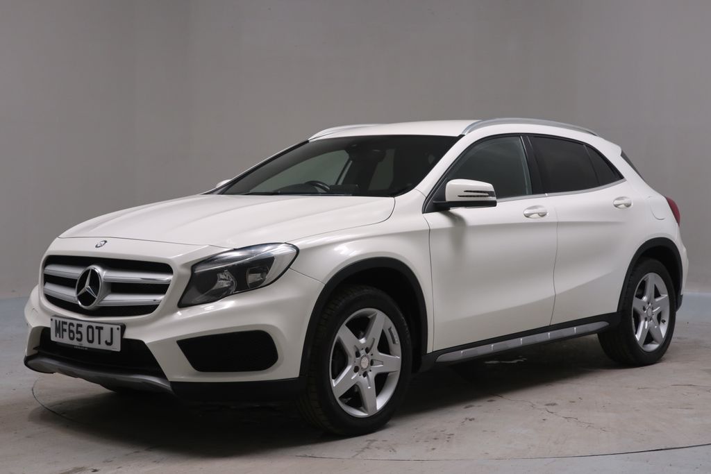 2015 used Mercedes-Benz GLA Class 2.1 GLA200d AMG Line (136 ps)