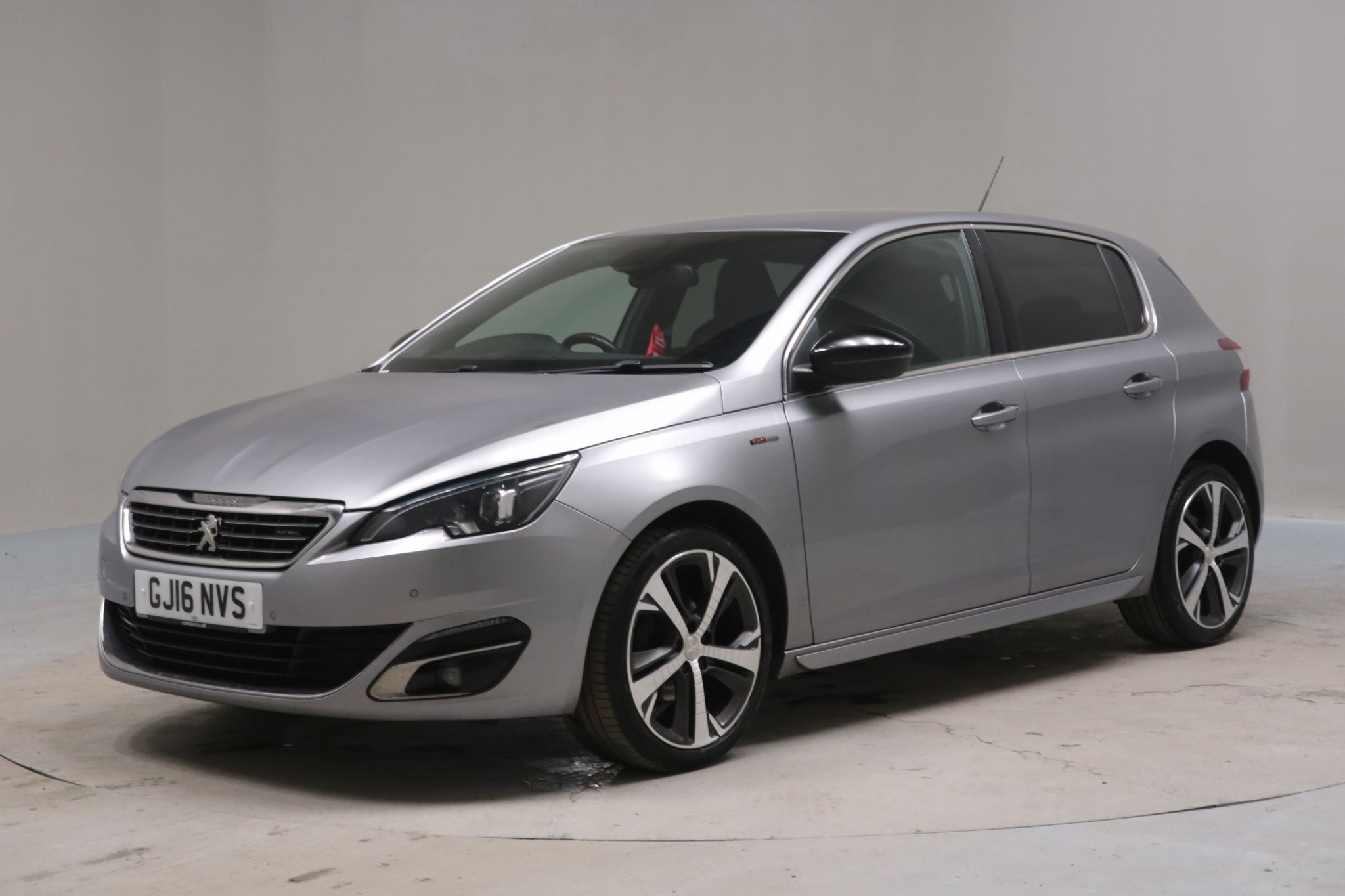 2016 used Peugeot 308 1.6 BlueHDi GT Line (120 ps)