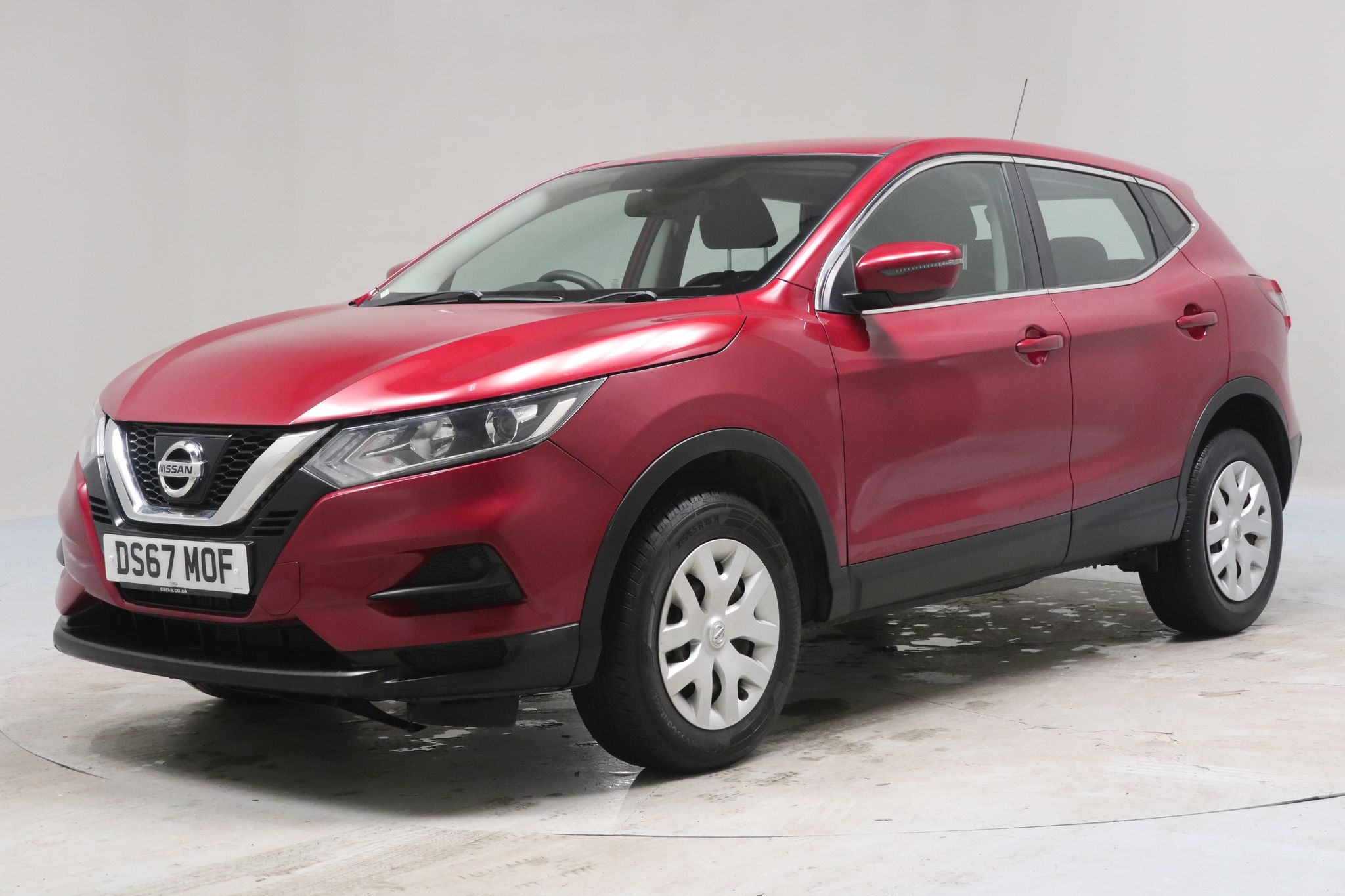 2017 used Nissan Qashqai 1.2 DIG-T Visia (115 ps)