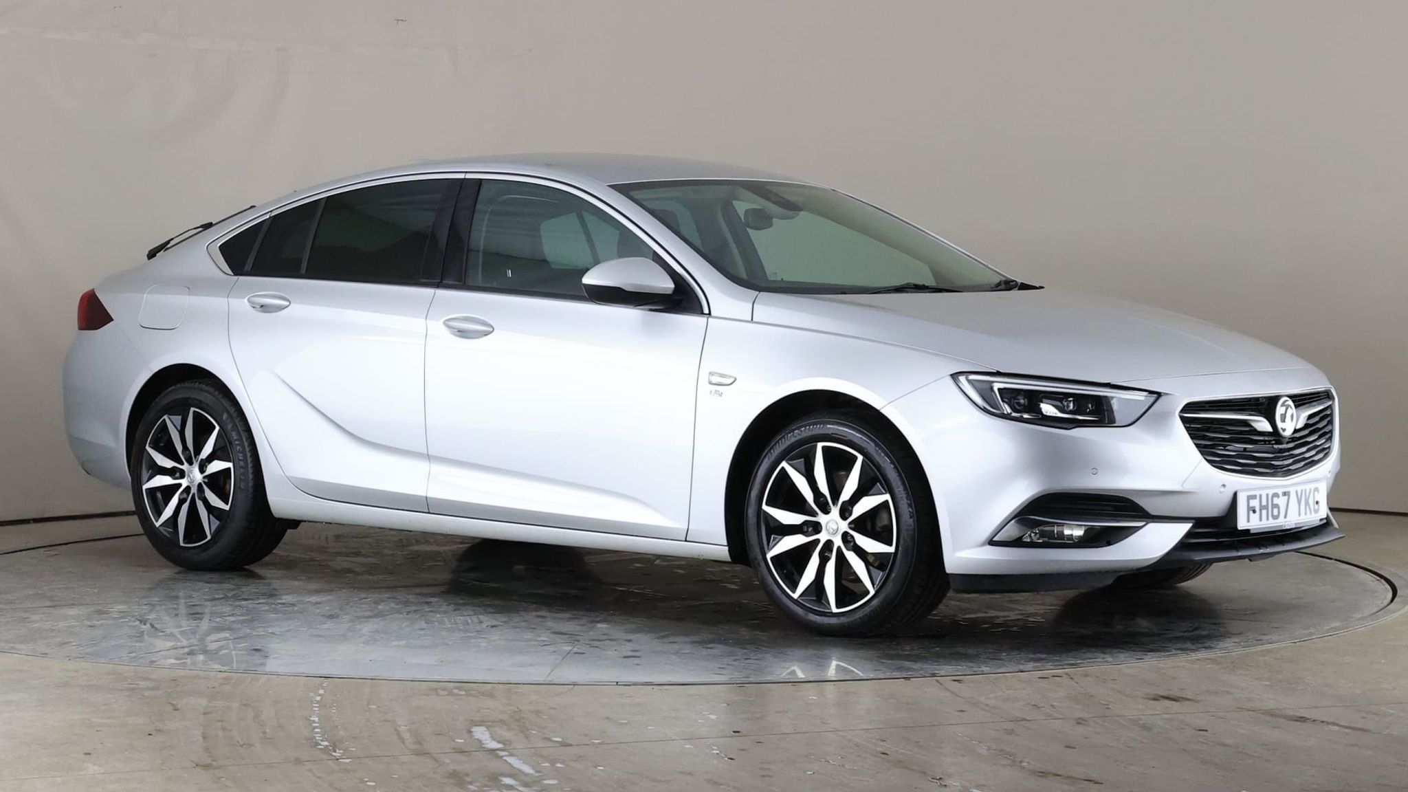 2018 used Vauxhall Insignia 2.0 Turbo D BlueInjection Elite Nav Grand Sport Automatic (170 ps)