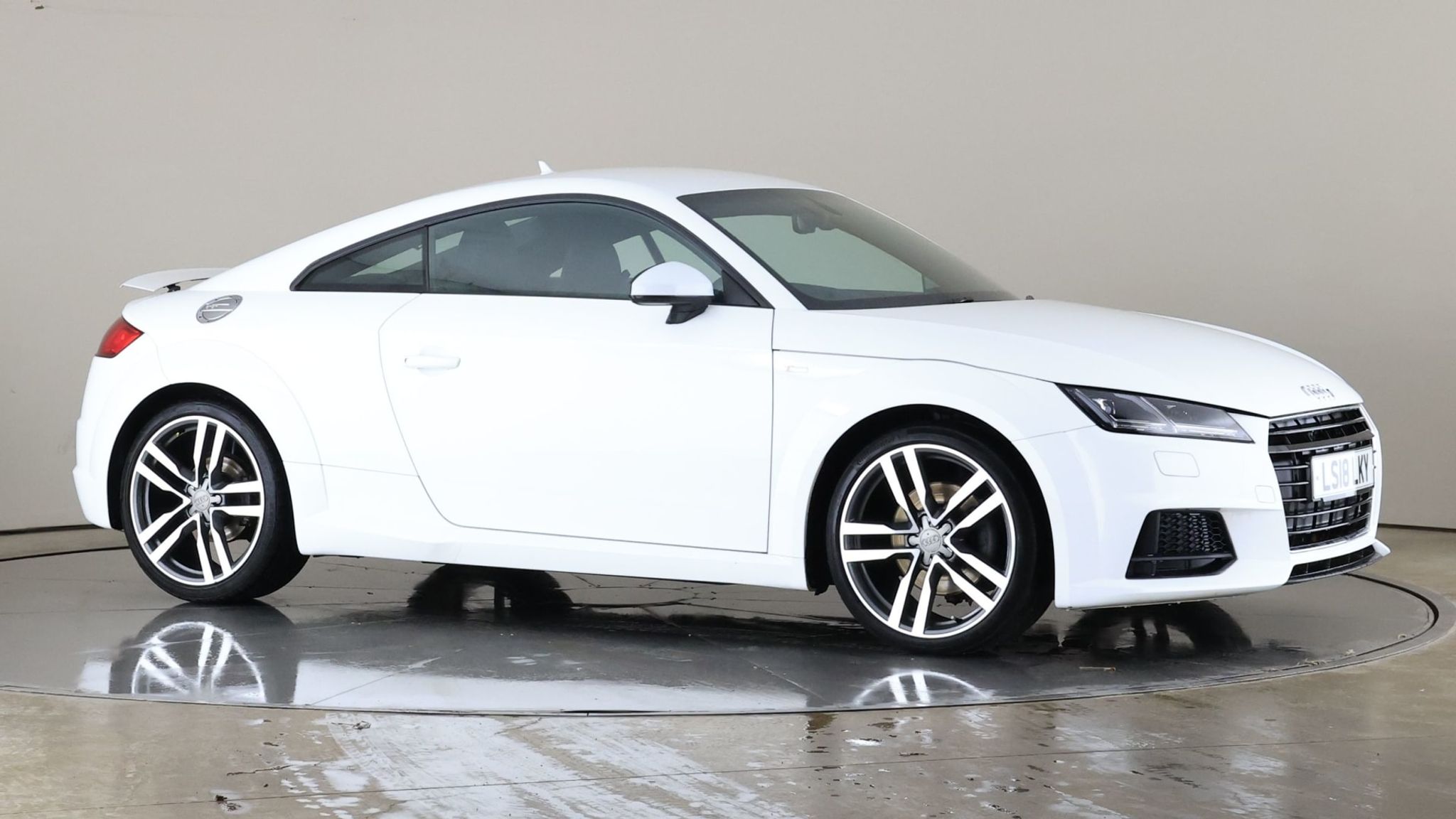 2018 used Audi TT 1.8 TFSI S line Coupe (180 ps)